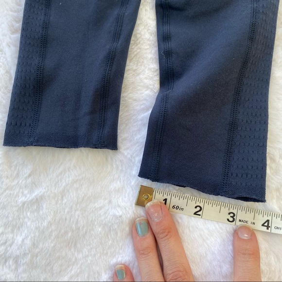 Fabletics Super Knits Navy Blue Leggings - Picture 10 of 14